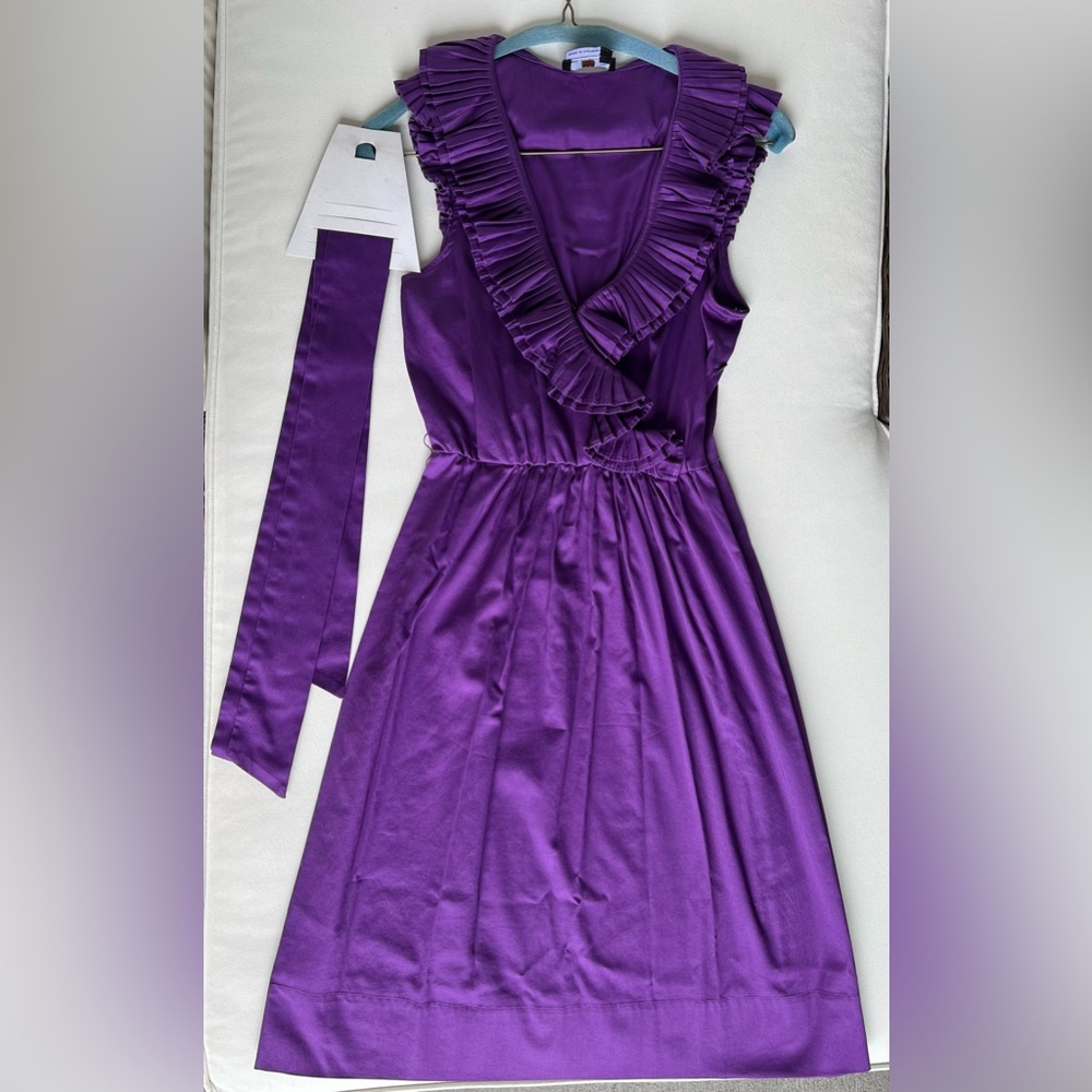 Ruffled neck dress